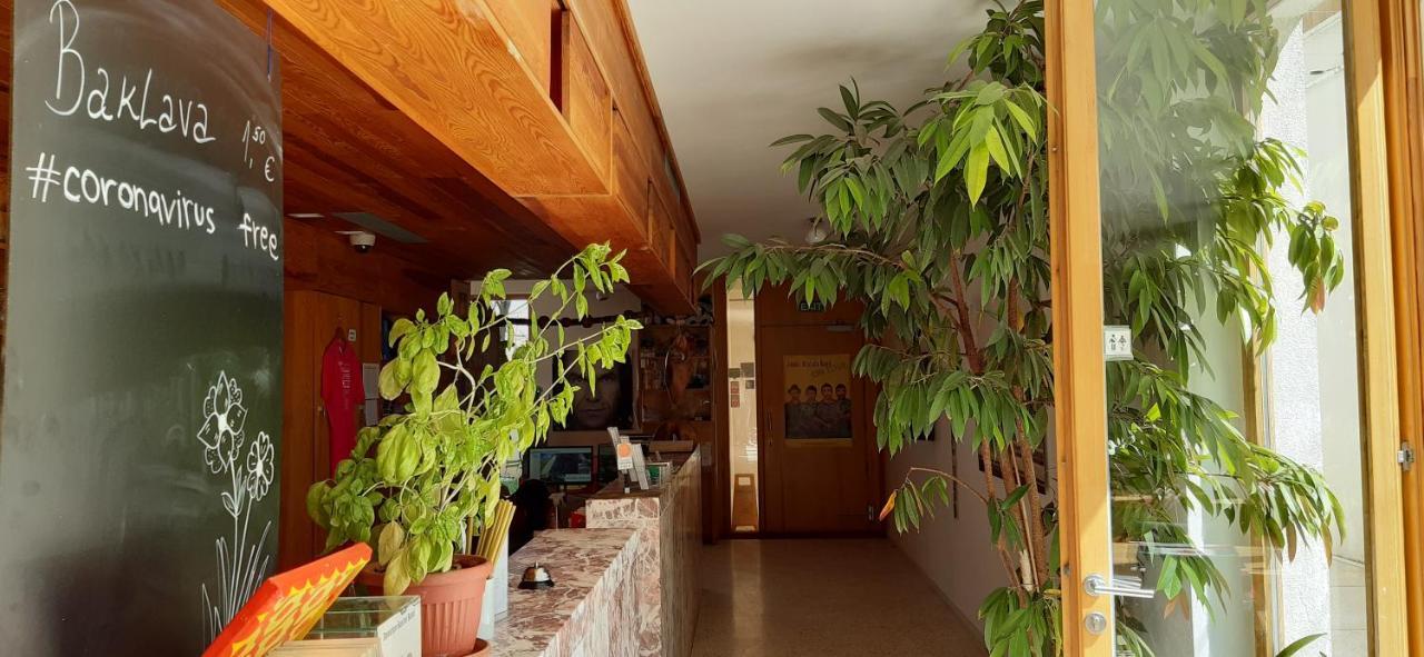 Hotel Gracanica Zewnętrze zdjęcie